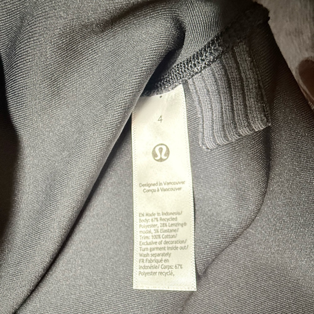 Lululemon Ribbed Softstreme Cropped Tank Top Size 4 - Picture 7 of 8